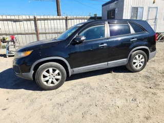 KIA SORENTO LX