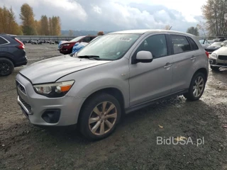 MITSUBISHI OUTLANDER SPORT ES
