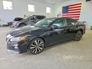 NISSAN ALTIMA SR