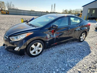 HYUNDAI ELANTRA GLS