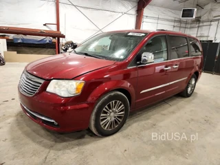 CHRYSLER TOWN & COUNTRY TOURING L