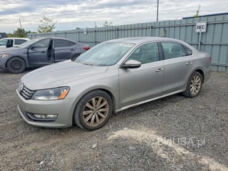 VOLKSWAGEN PASSAT SEL