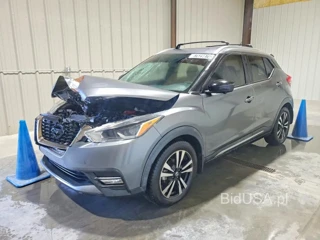 NISSAN KICKS SR