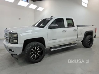 CHEVROLET SILVERADO C1500 LT