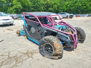 CAN-AM MAVERICK X3 X RC TURBO R