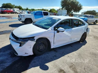 TOYOTA COROLLA LE