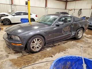 FORD MUSTANG GT