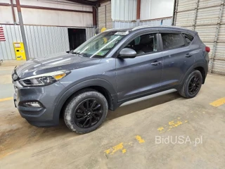 HYUNDAI TUCSON SE