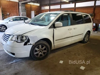 CHRYSLER TOWN & COUNTRY TOURING
