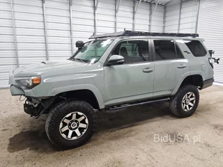 TOYOTA 4RUNNER TRD OFF-ROAD PREMIUM