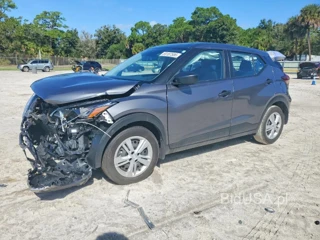 NISSAN KICKS S