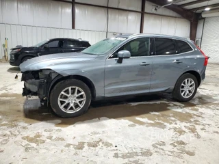 VOLVO XC60 T5 MOMENTUM