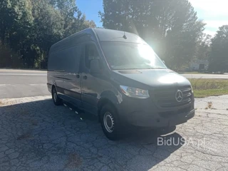 MERCEDES-BENZ SPRINTER 2500/3500