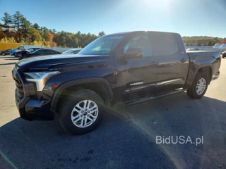 TOYOTA TUNDRA SR5