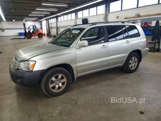 TOYOTA HIGHLANDER SPORT
