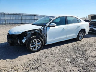 VOLKSWAGEN PASSAT S