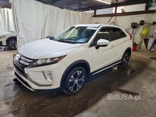 MITSUBISHI ECLIPSE CROSS SE
