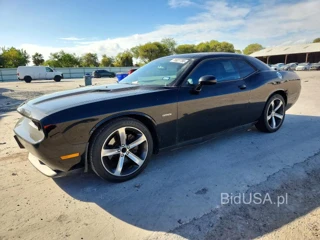 DODGE CHALLENGER SXT