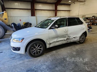 AUDI Q5 PREMIUM PLUS