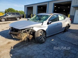 NISSAN ALTIMA PLATINUM