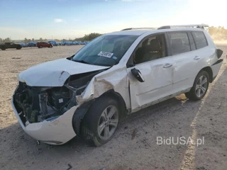 TOYOTA HIGHLANDER LIMITED