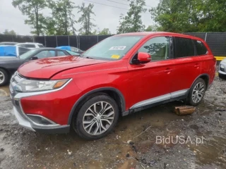 MITSUBISHI OUTLANDER SE