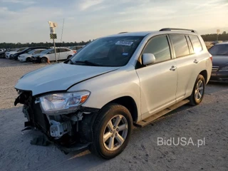 TOYOTA HIGHLANDER BASE