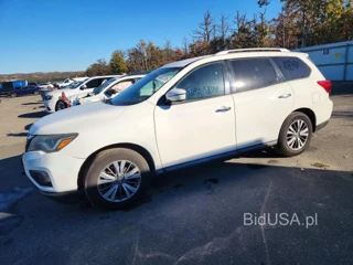 NISSAN PATHFINDER SV