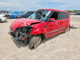 KIA SOUL +