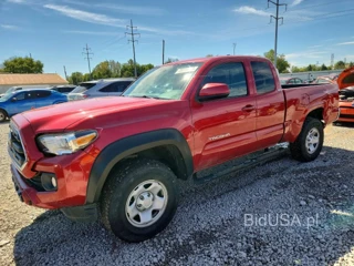 TOYOTA TACOMA SR5 V6