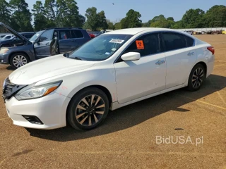 NISSAN ALTIMA 2.5 SV