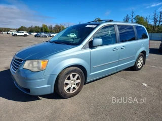 CHRYSLER TOWN & COUNTRY TOURING