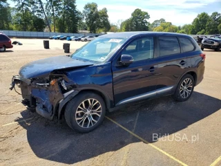 MITSUBISHI OUTLANDER SE