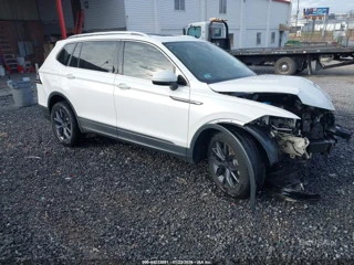 VOLKSWAGEN VOLKSWAGEN TIGUAN 2.0T SE