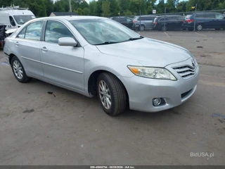 TOYOTA TOYOTA CAMRY XLE
