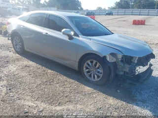TOYOTA TOYOTA AVALON XLE