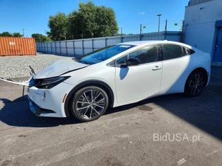 TOYOTA PRIUS XLE