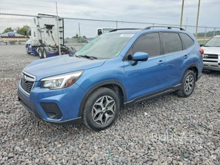 SUBARU FORESTER PREMIUM