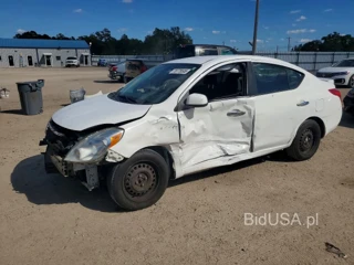 NISSAN VERSA 1.6 S