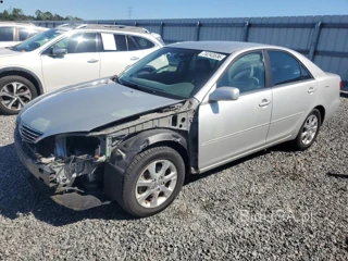 TOYOTA CAMRY XLE