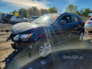 NISSAN ROGUE SPORT SV