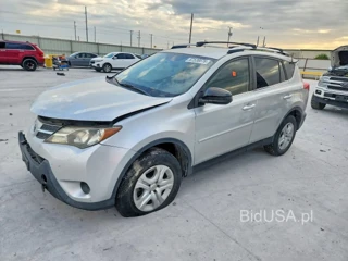 TOYOTA RAV4 LE