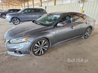 NISSAN ALTIMA PLATINUM