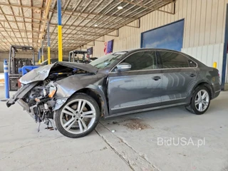 VOLKSWAGEN PASSAT SEL