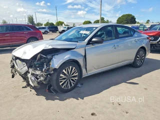 NISSAN ALTIMA SV
