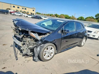 TOYOTA COROLLA HATCHBACK SE