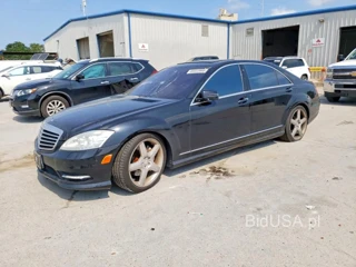 MERCEDES-BENZ S 550