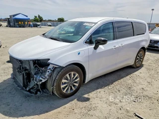 CHRYSLER PACIFICA HYBRID SELECT
