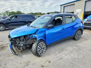 NISSAN KICKS SV