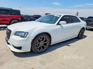 CHRYSLER 300 S